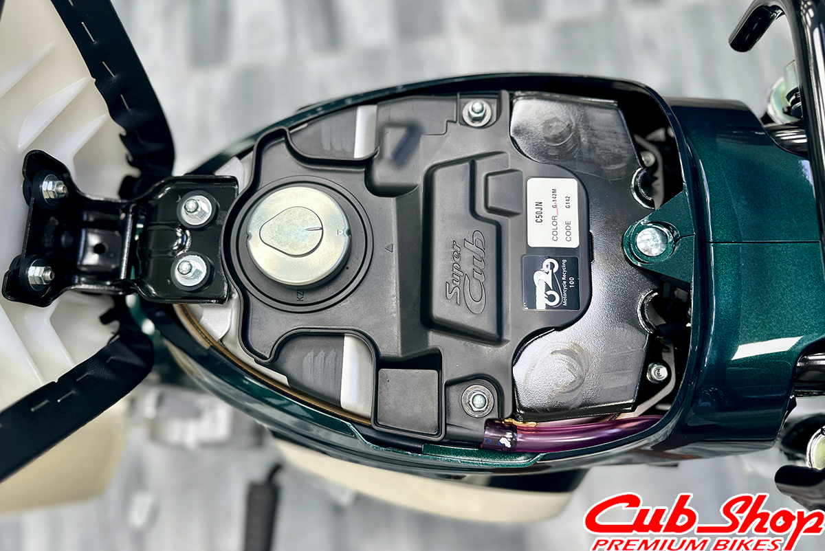 Bình xăng xe 50 Nhật thiết kế cổ điển Bình xăng xe 50 Nhật thiết kế cổ điển